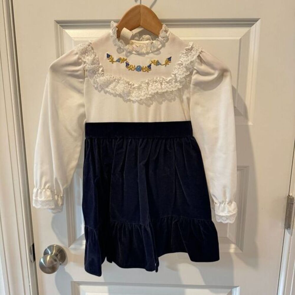 Vintage 70s Roanna Velvet Dress Girls Size‎ 6 Navy Blue White Lace Trim